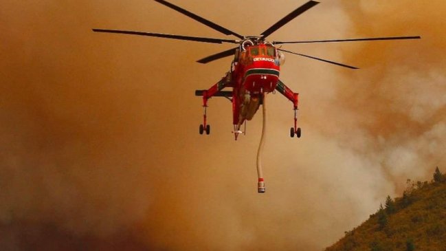 Onemi del Maule aseguró que el incendio forestal de Molina se extinguirá 