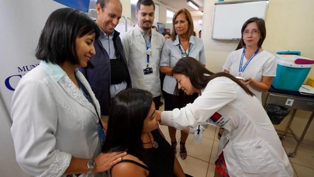 Comenzó vacunación contra la influenza a 9.500 funcionarios de la salud en Ñuble