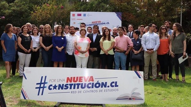 Plebiscito: Fundación de Bachelet se inscribió en la franja por el Apruebo