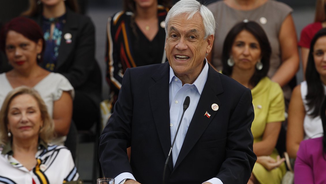8M: Presidente Piñera anunció proyecto de monitoreo para mujeres víctimas de violencia