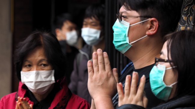 Equipo de expertos en China estima que coronavirus durará globalmente hasta junio