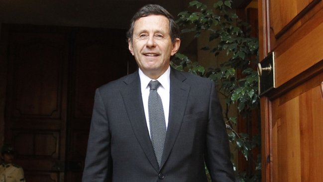 De Gregorio: La caída de las bolsas refleja malas perspectivas y mucha incertidumbre