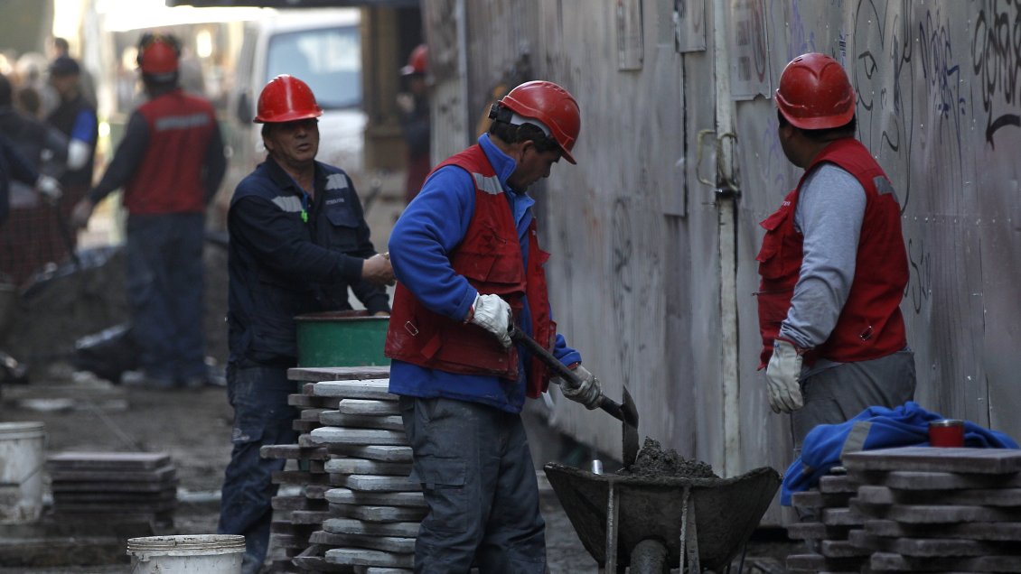 Covid-19: Dirección del Trabajo reguló obligaciones del empleador