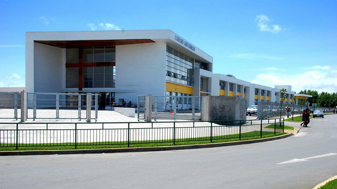 Huelga obligó a interrumpir inicio de clases en colegio de San Pedro de la Paz