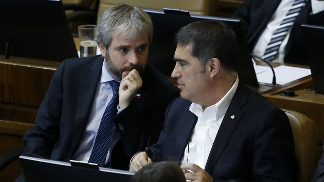 Desbordes y golpiza de Carabineros: Con Blumel creemos que no hubo uso legítimo de la fuerza