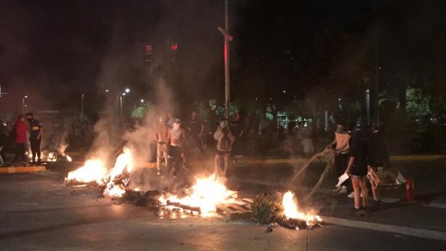 Jornada de protesta liderada por estudiantes culmina con incidentes en varios sectores