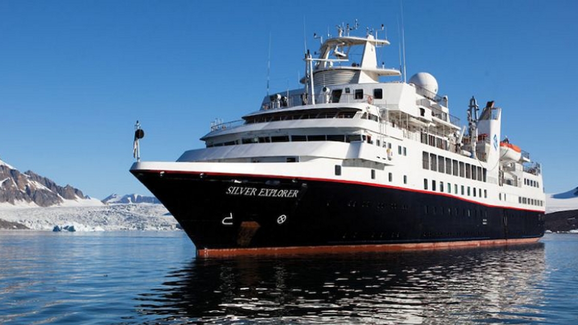 Pasajero de crucero que recaló en Tortel dio positivo por Covid-19