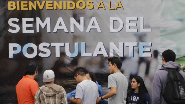 Directora Educación 2020: La educación superior universal es inviable