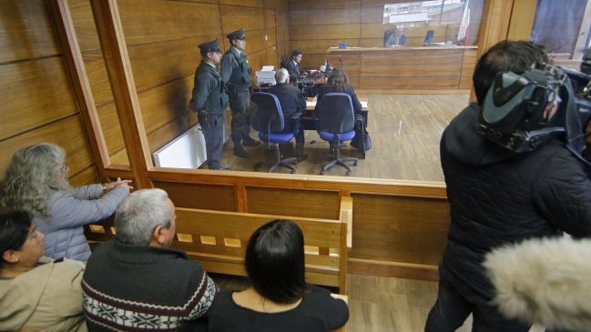 Prisión preventiva para sujeto acusado de femicidio y parricidio frustrados en Colina