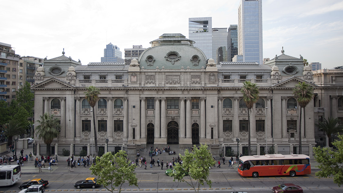 Cultura acota el ingreso de personas a museos y bibliotecas