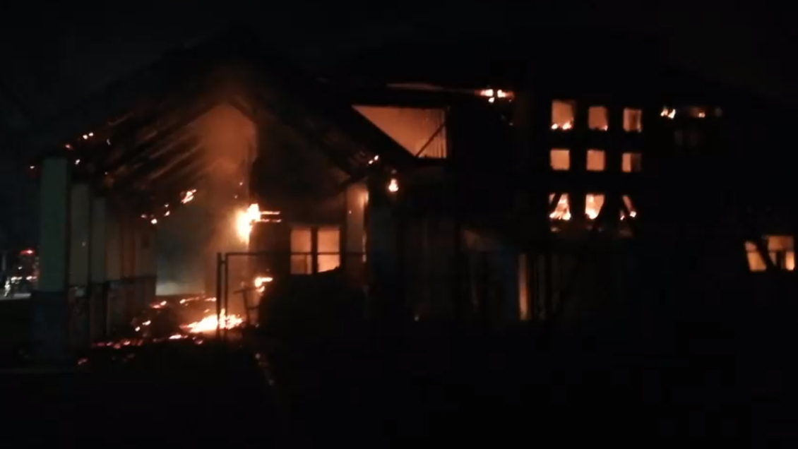 Incendio destruyó edificio de la Municipalidad de Futaleufú