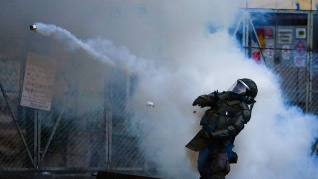 Querellan a intendente y gobernador por joven herido con presunta bomba lacrimógena