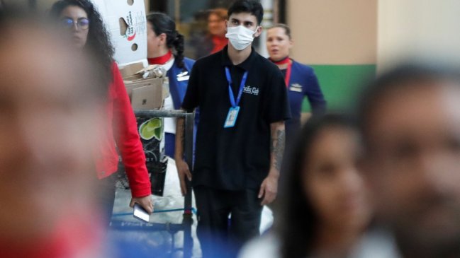 Chilenos en Perú piden ayuda para regresar al país tras cierre de fronteras por coronavirus