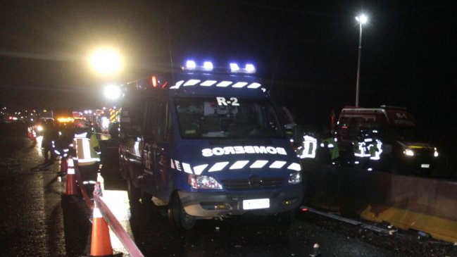 Concesionaria deberá indemnizar a pareja que se estrelló con una retroexcavadora