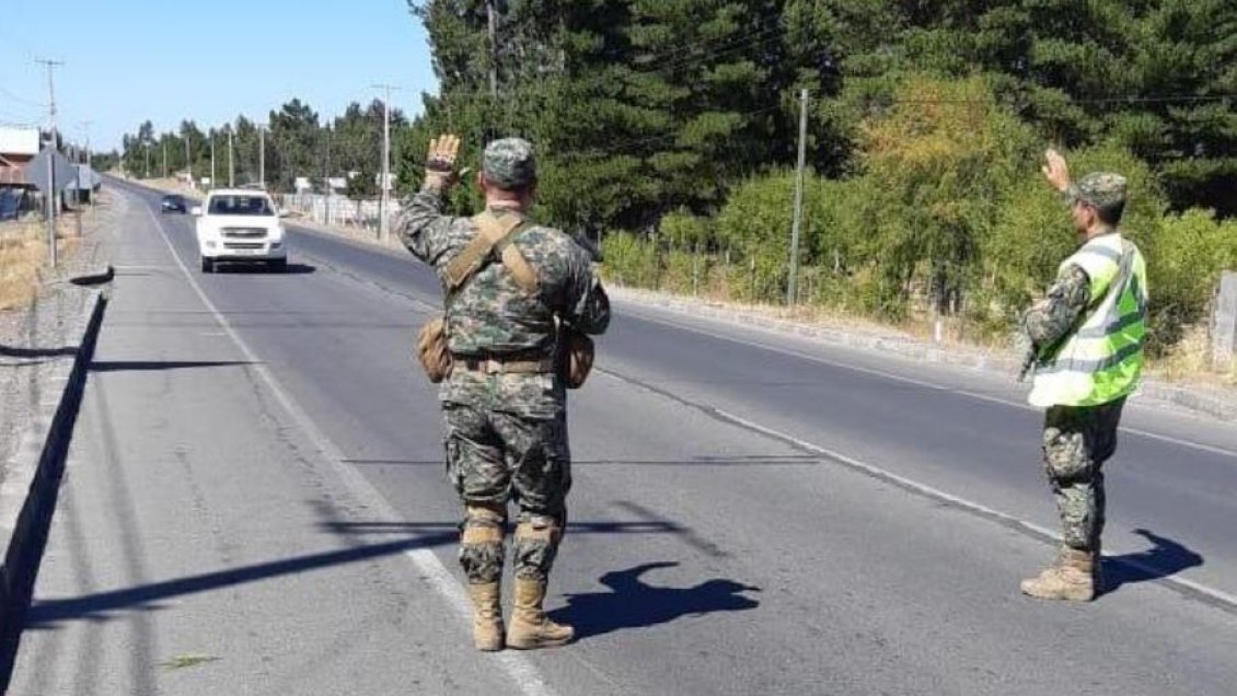 Militares custodian Yumbel para evitar ingreso de feligreses a San Sebastián