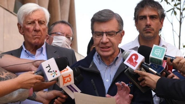 Lavín pidió a vecinos que 