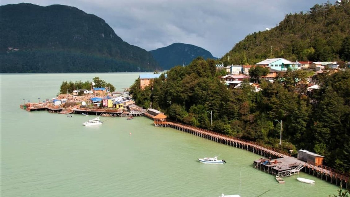 Autoridades y vecinos realizaron balance tras primera semana de cuarentena total en Tortel