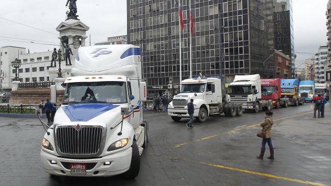 Gremial de grandes camioneros advierte sobre 