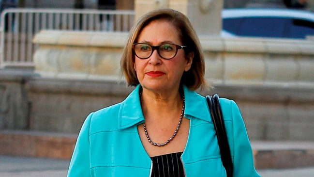 ¿Por qué el Senado aún no ha votado la rebaja de la dieta parlamentaria?