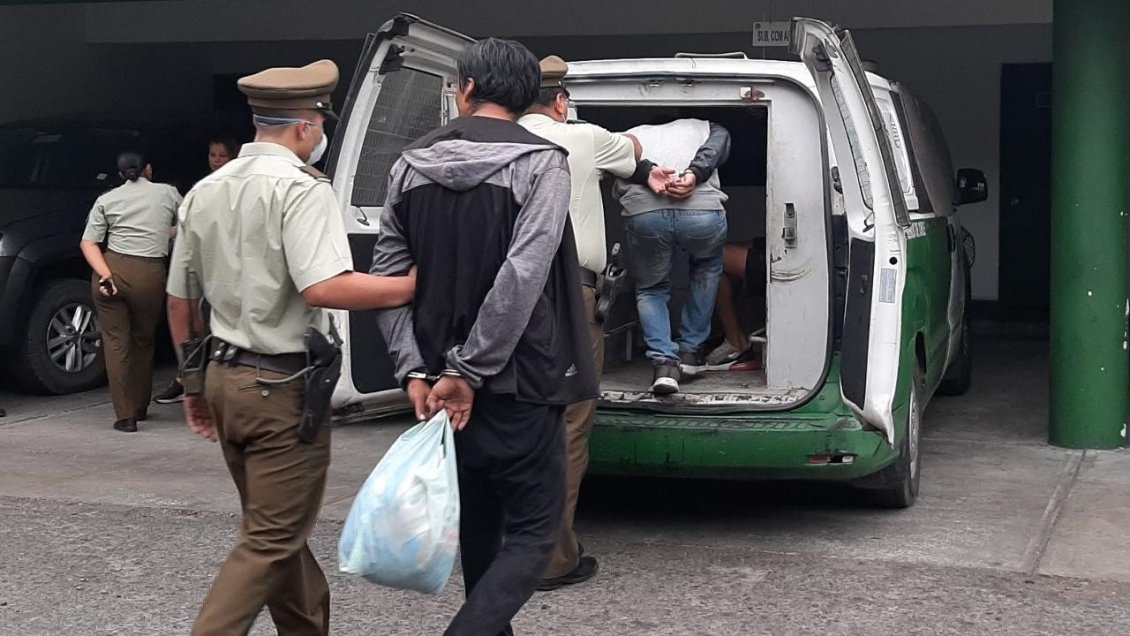 Carabineros detuvo a tres sujetos tras cometer un robo con intimidación en Arica