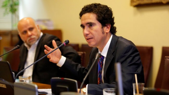 Bono Covid-19 sigue su camino en el Senado con el monto propuesto por el Gobierno