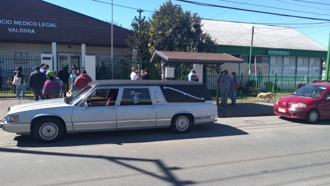 Tragedia en Corral: Polémica entre familias y autoridades por informe del SML