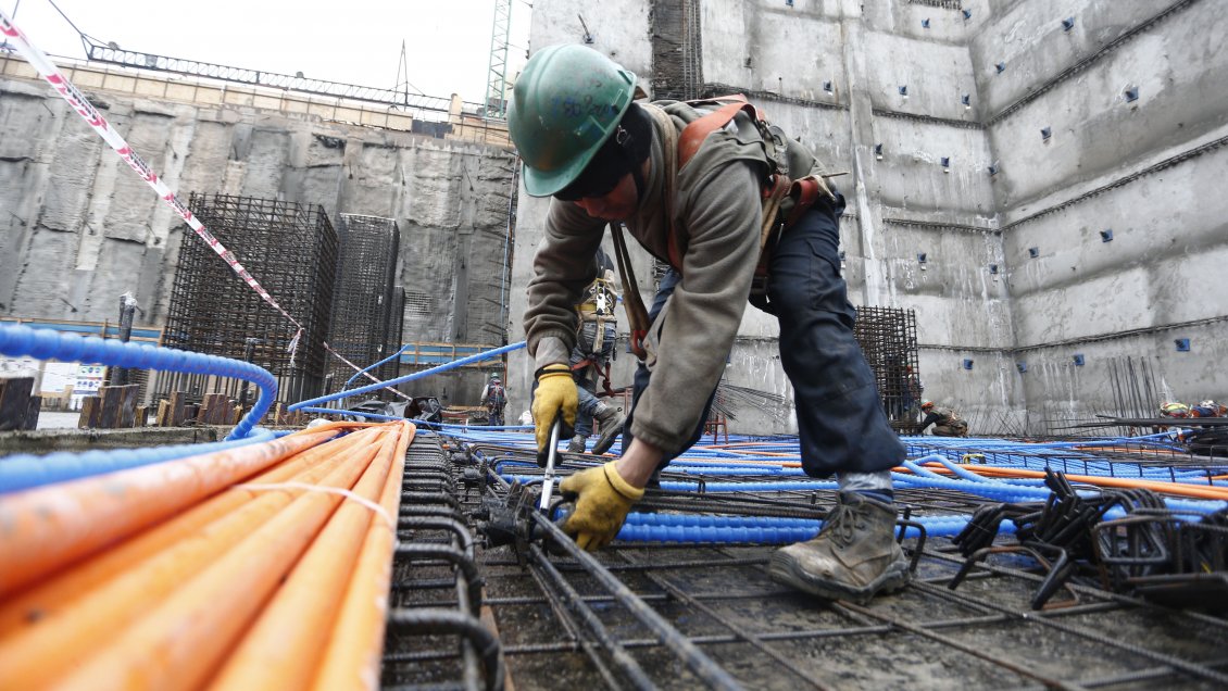 Polémica por dictamen de la Dirección del Trabajo que permite exonerar obligaciones de contratos laborales por cuarentena