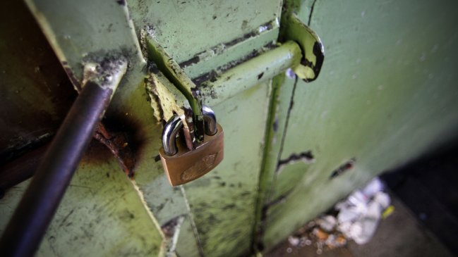 Habilitan salas de aislamiento y restringen visitas en centros penitenciarios de Tarapacá