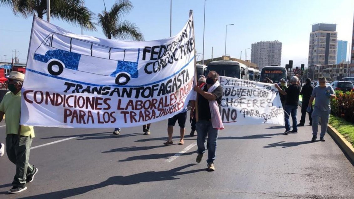 Choferes del TransAntofagasta protestaron por falta de seguridad para enfrentar el Covid-19