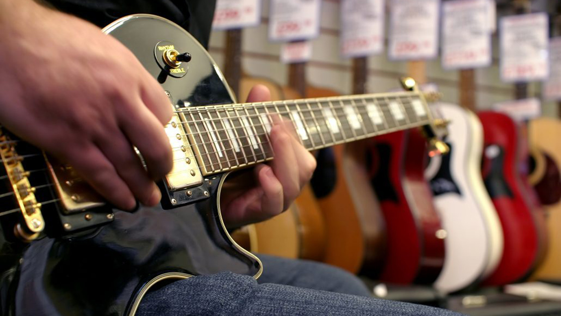 Gibson ofrece clases gratuitas de guitarra para aprovechar la cuarentena