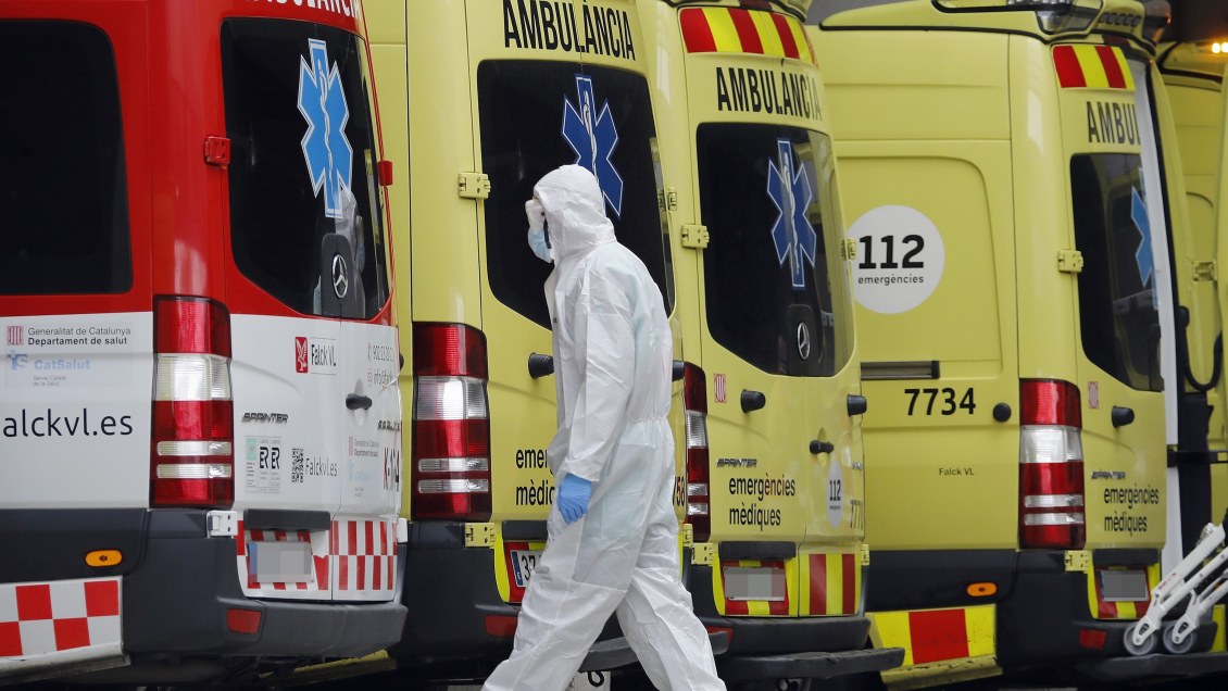 Tras 20 días en estado de alarma: España ralentiza pero no controla la pandemia