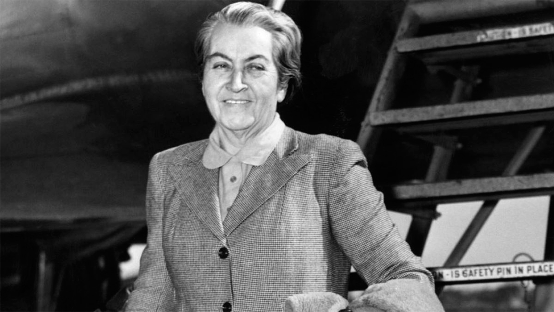 Conmemoran natalicio de Gabriela Mistral con el segundo tomo de su obra reunida