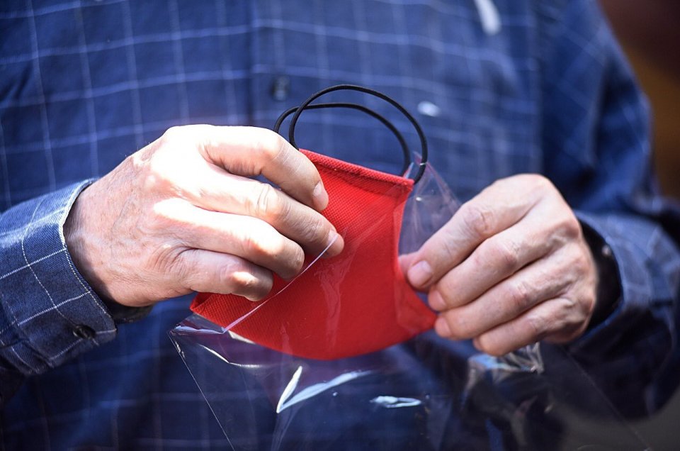 Internos confeccionan 6.000 mascarillas para la población y personal de las cárceles de Ñuble