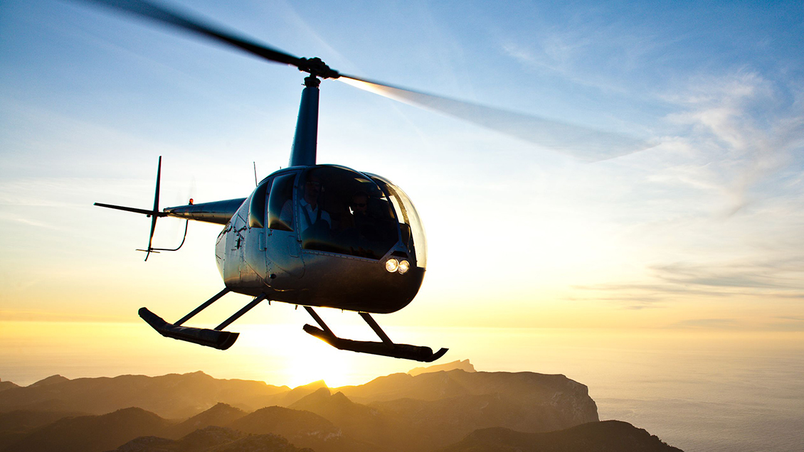 Viajes a la costa en helicóptero: DGAC advierte con suspensión de la licencia de vuelo