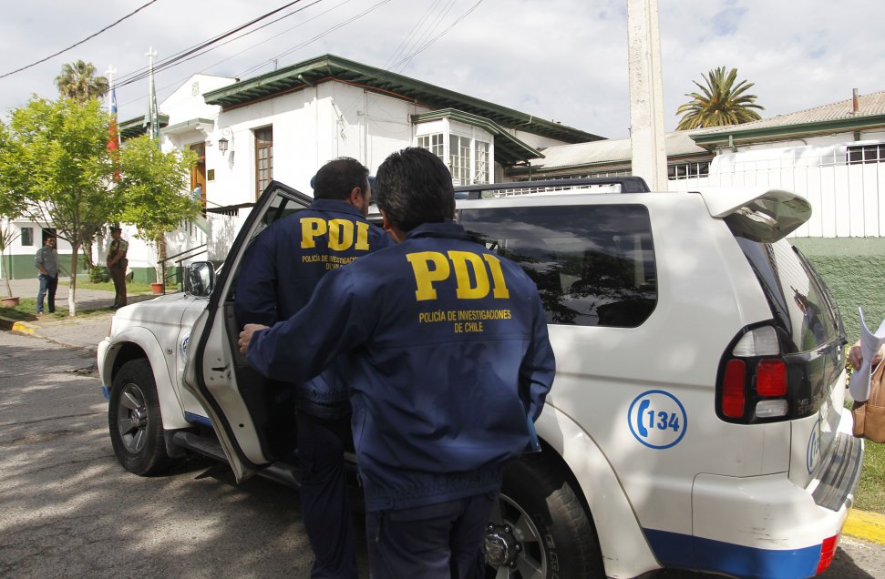 Tres hombres fueron detenidos por infringir cuarentena y chocar en estado de ebriedad en Chillán