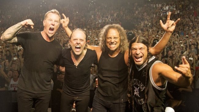 Metallica envía saludo a Chile y estrena registros de sus shows en el país