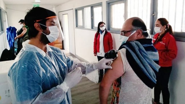 Cerca de 2.000 conductores del transporte público son vacunados contra la influenza en Ñuble