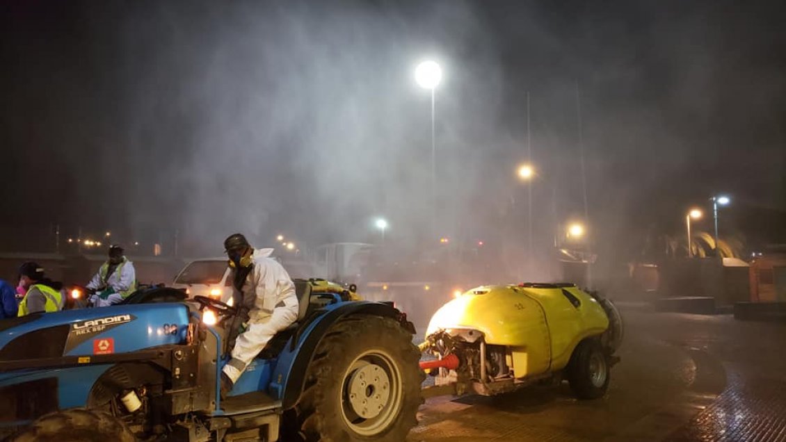 Caldera sanitizó sus calles con aporte de empresa sanitaria y exportadores agrícolas