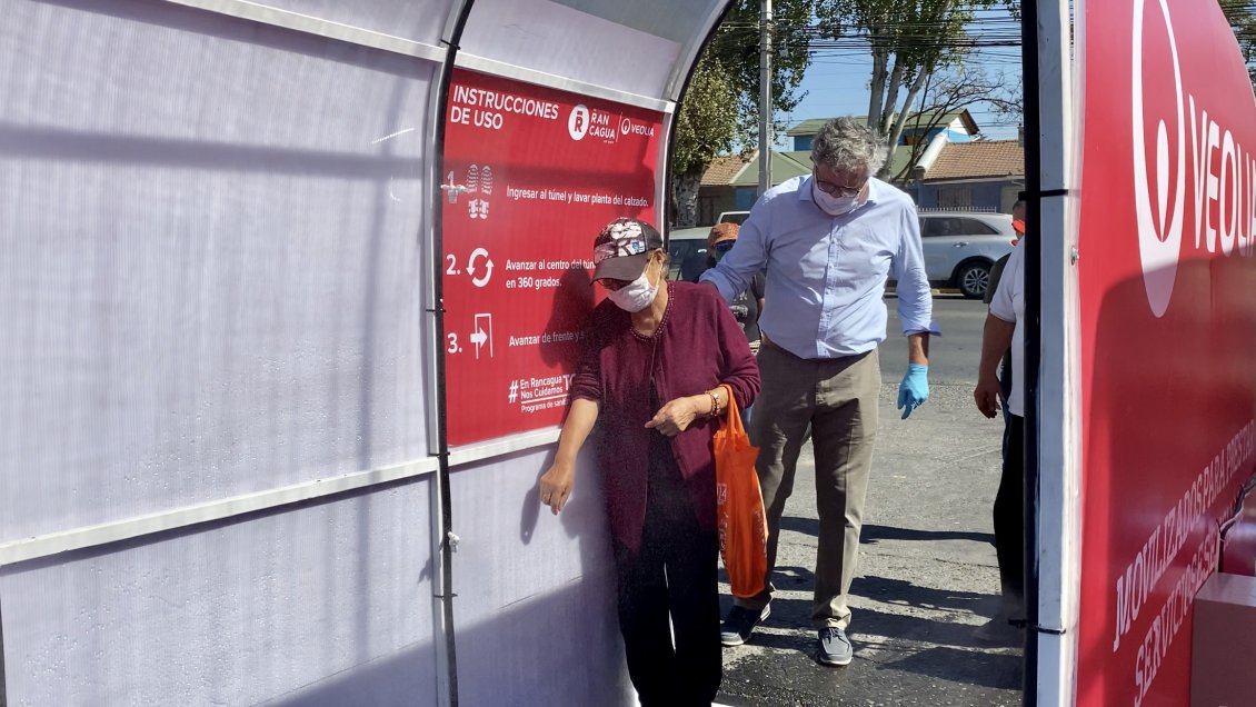 Instalan túneles sanitizadores en ferias libres y centro de Rancagua
