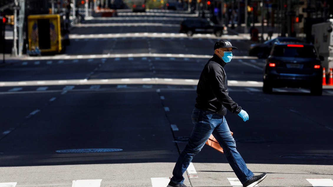 Gobierno estima que recuperación económica de EEUU tomará meses, no años