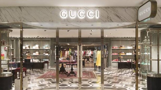 En plena crisis por el Covid-19, más de 100 mil empresas italianas abren pese a no ser actividad esencial