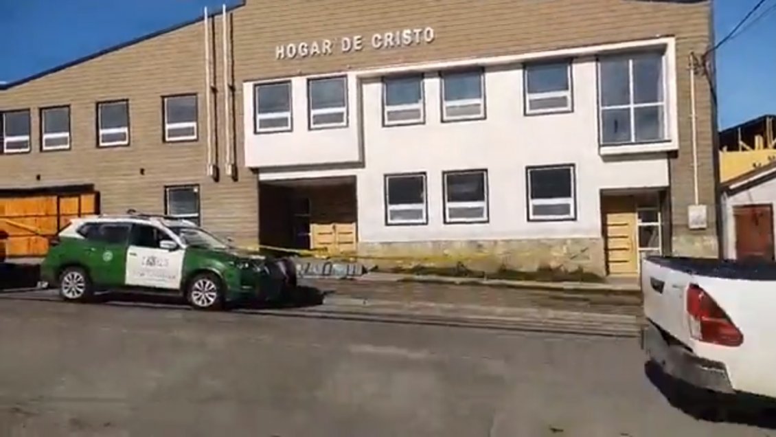 Hombre murió en la puerta de una hospedería del Hogar de Cristo en Coyhaique