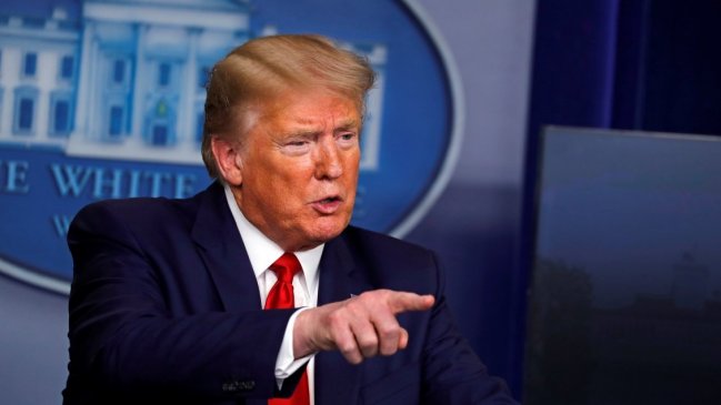 Trump suspenderá temporalmente la inmigración a EEUU por Covid-19