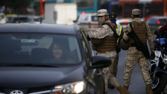 Ejército se suma a patrullajes policiales para combatir robos con violencia en Santiago