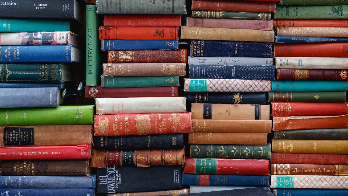 #HilandoCuentos: La creativa campaña en Twitter por el Día del Libro