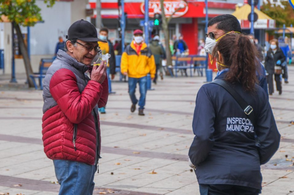 Chillán sin cuarentena: La gente se volcó a las calles y el 60 por ciento del comercio reabrió sus puertas