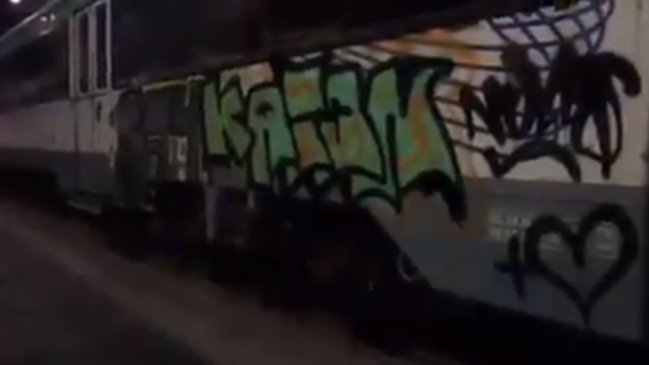 Detienen a banda que asaltó a guardia de maestranza y rayó vagones del Tren Central