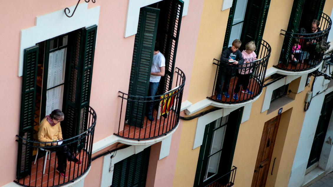 Estudiantes chilenos varados en España piden al Gobierno un vuelo humanitario
