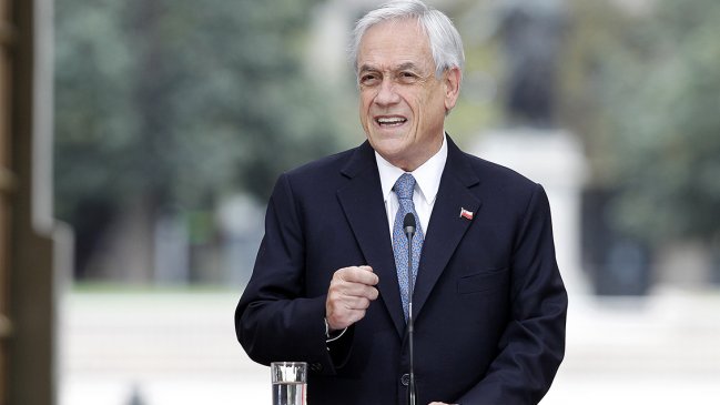 Piñera defendió el carnet de alta, pero reconoce que pruebas no dan absoluta garantía de inmunidad
