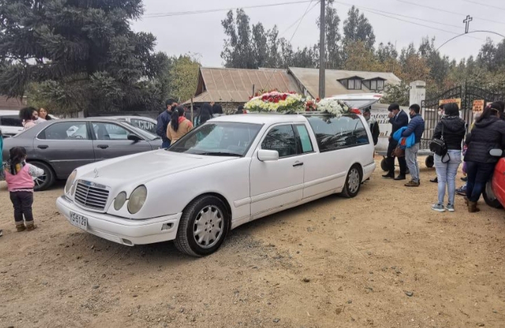 Funeraria y cementerio sumariados por entierro de víctima de Covid fuera de protocolo